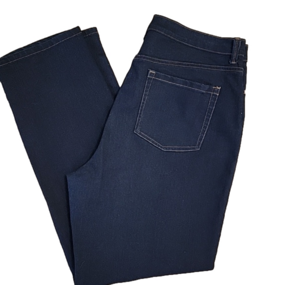 Dark Wash Amanda Jeans Size 14 EUC - Picture 1 of 11